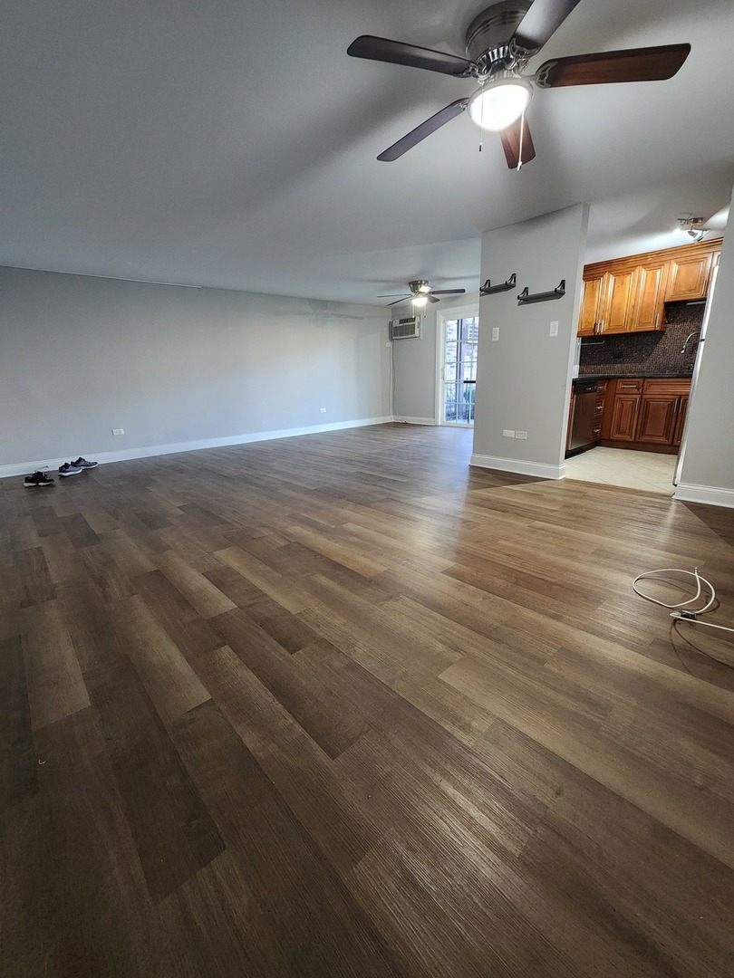 9817 Nottingham Avenue, Unit 103 Chicago Ridge, IL 60415 - Photo 4 of 11 Gallery Image 4
