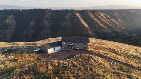 $5,895,000 | 141 Scotlyn Rnch Road, Kamiah, ID 83536