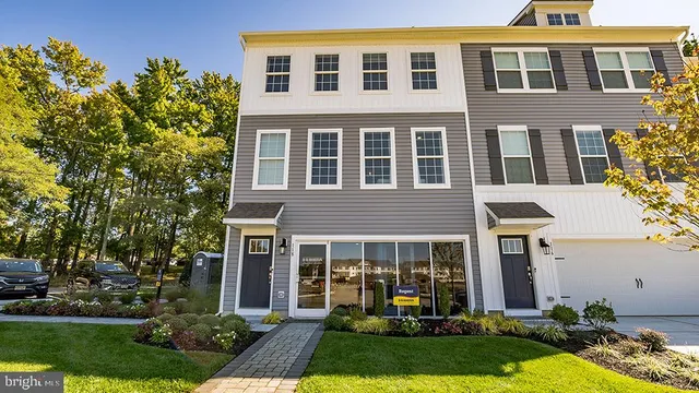 $470,620 | 1088 Meadowlark Drive, Fogelsville, PA 18051