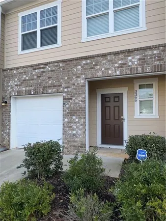 $1,975 | 3366 Tarian Way, Decatur, GA 30034