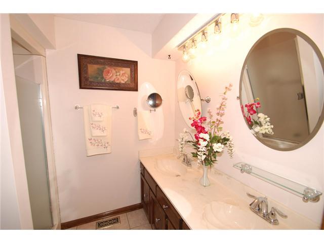 13499 Lantern Road Fishers, IN 46038 - Photo 14 of 24 Gallery Image 14
