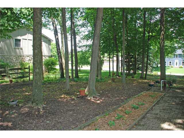 13499 Lantern Road Fishers, IN 46038 - Photo 22 of 24 Gallery Image 22
