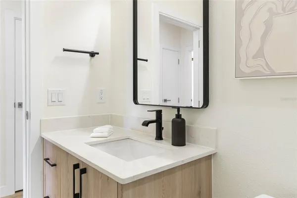 $5,000 | 4340 Villa Alina Court, Tampa, FL 33614