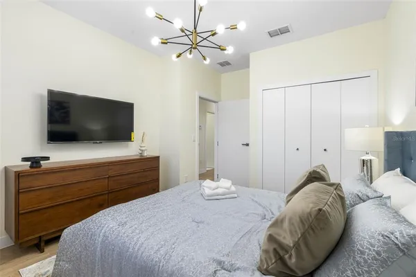 $5,000 | 4340 Villa Alina Court, Tampa, FL 33614