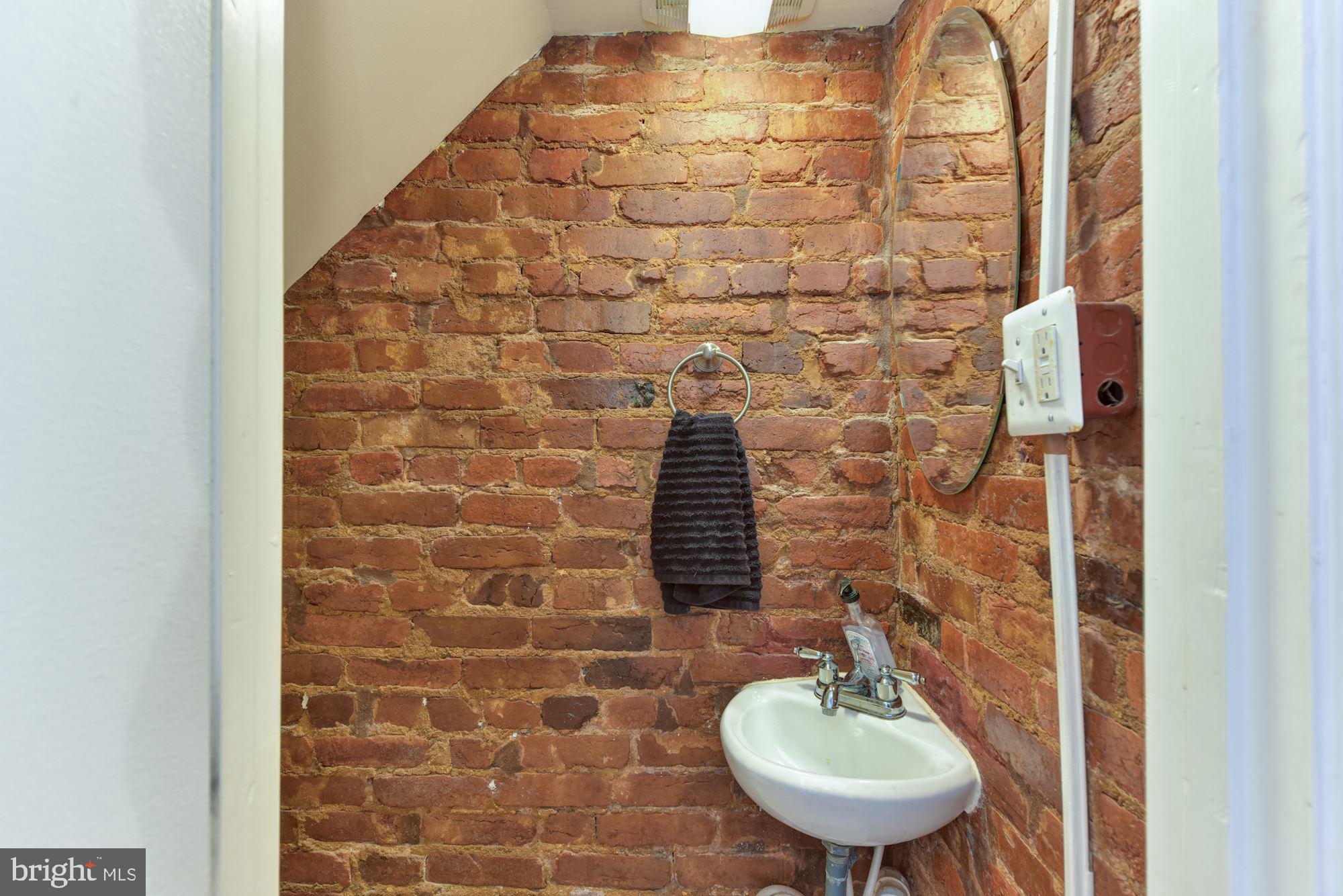 629 18th Street Northeast Washington, DC 20002 - Photo 9 of 23 First Floor Half Bath