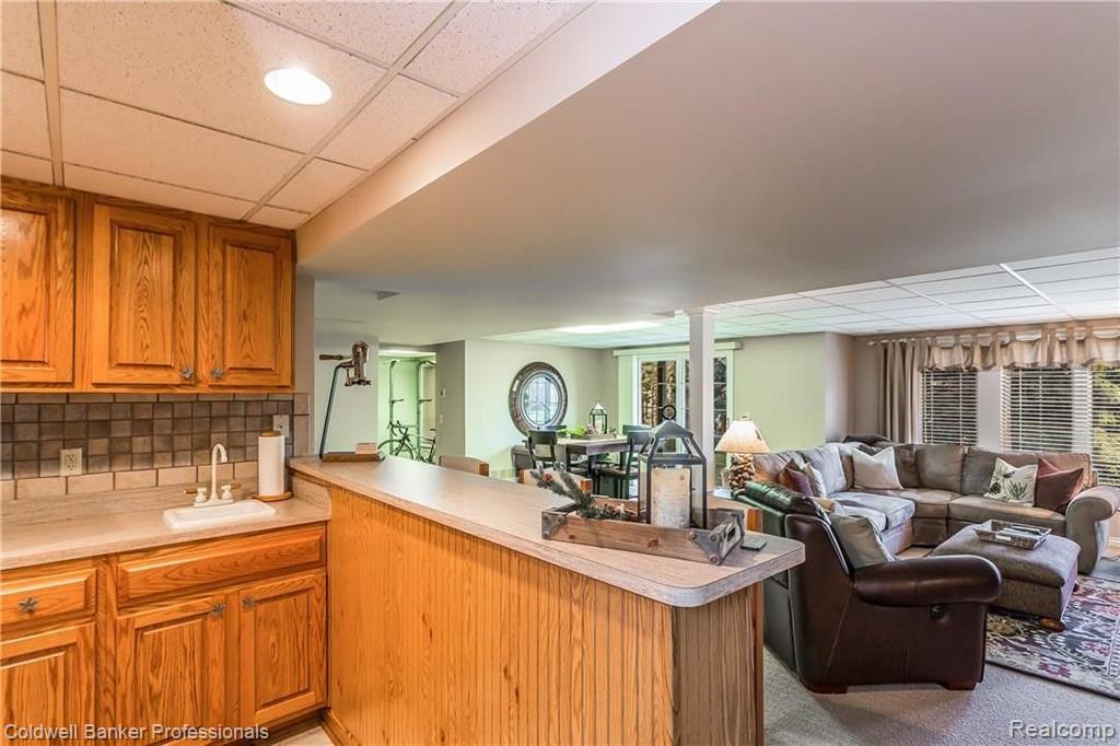 1391 Pebble Ridge Drive Rochester, MI 48307 - Photo 67 of 99
