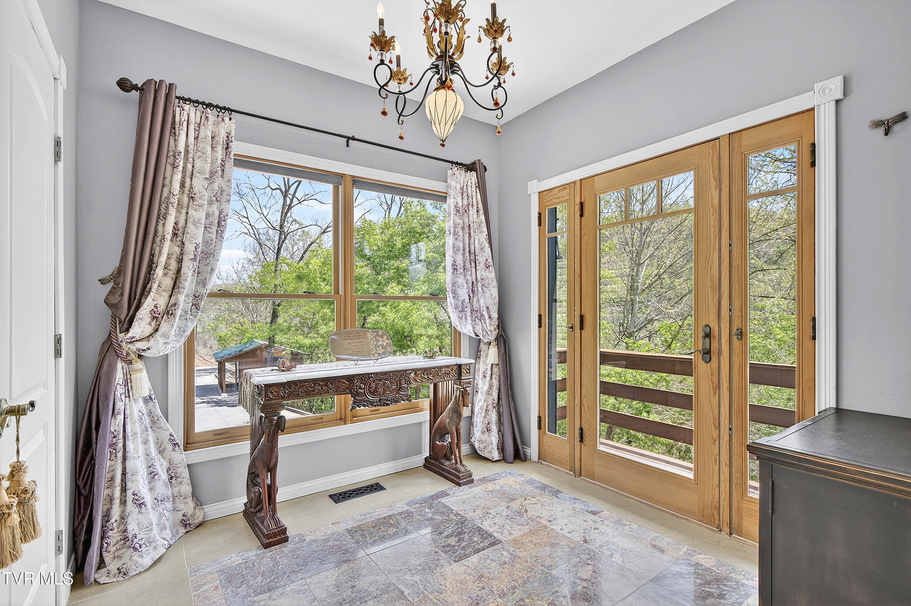 24327 North Fork River Road Abingdon, VA 24210 - Photo 11 of 70 ENTRY WAY