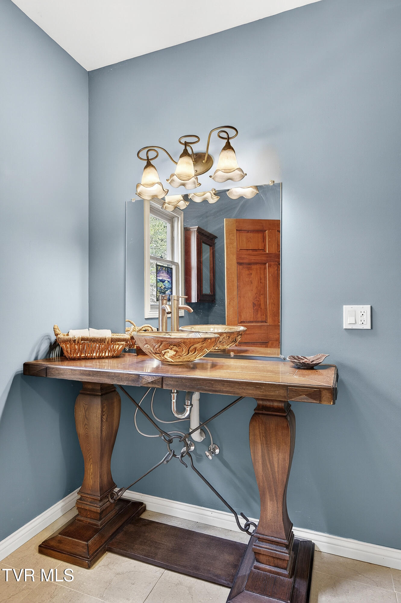 24327 North Fork River Road Abingdon, VA 24210 - Photo 19 of 70 HALF BATH