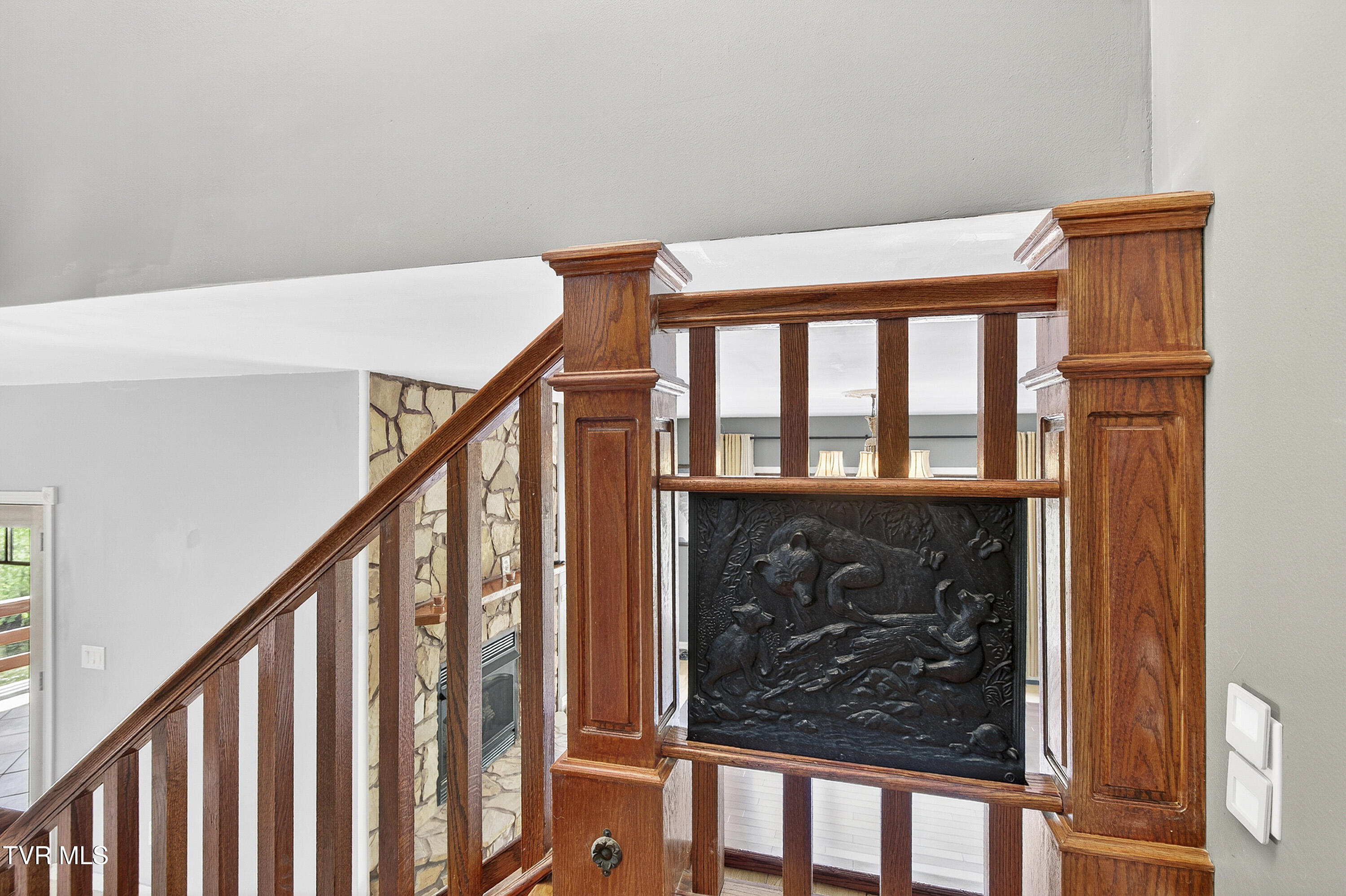 24327 North Fork River Road Abingdon, VA 24210 - Photo 20 of 70 DESIGN ELEMENT