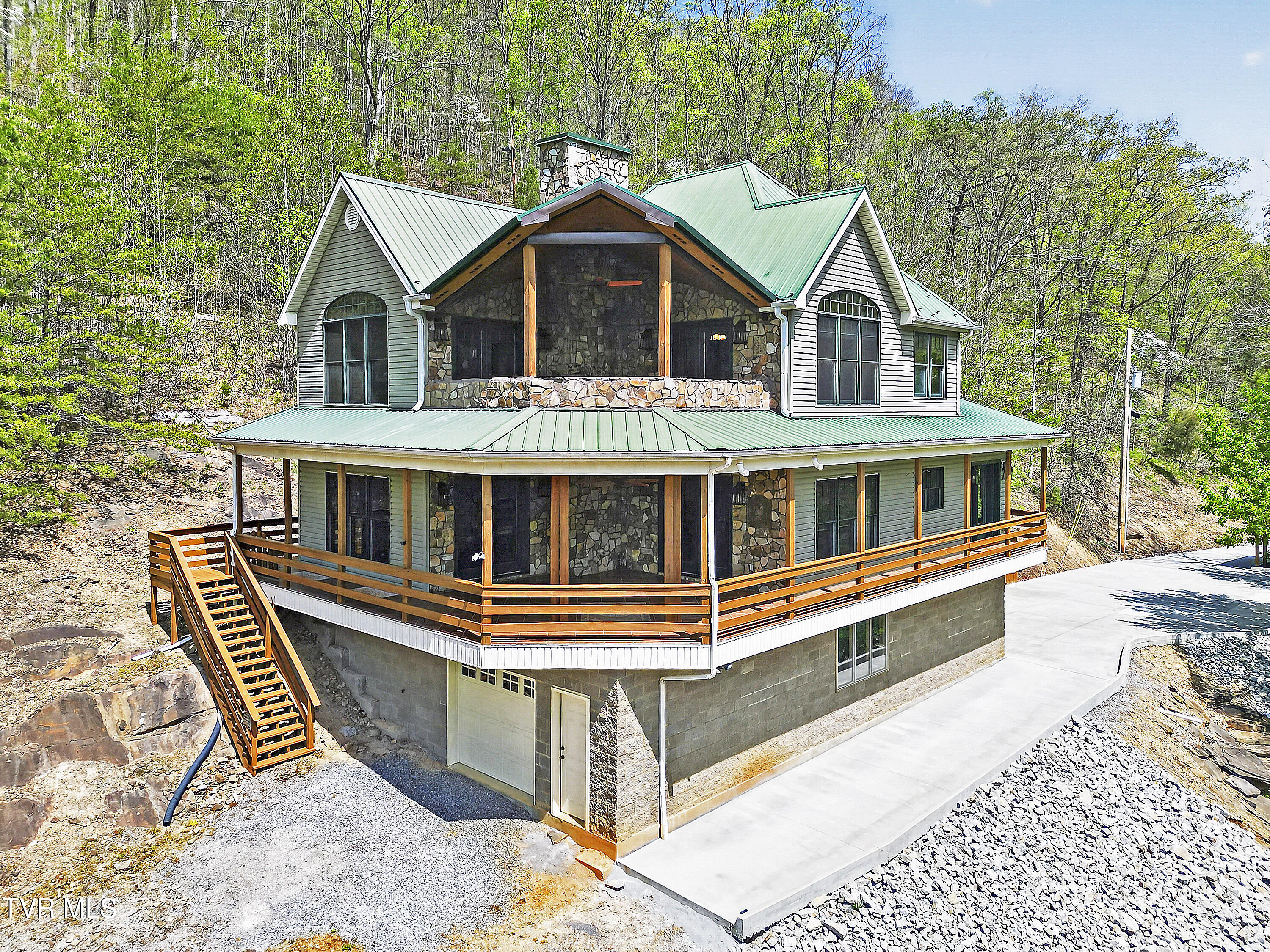 24327 North Fork River Road Abingdon, VA 24210 - Photo 69 of 70 DRONE FOOTAGE