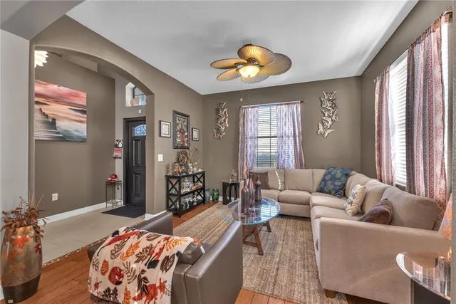 $719,900 | 20006 Satin Leaf Avenue, Tampa, FL 33647