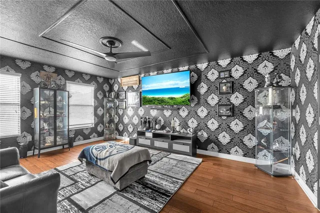 $719,900 | 20006 Satin Leaf Avenue, Tampa, FL 33647