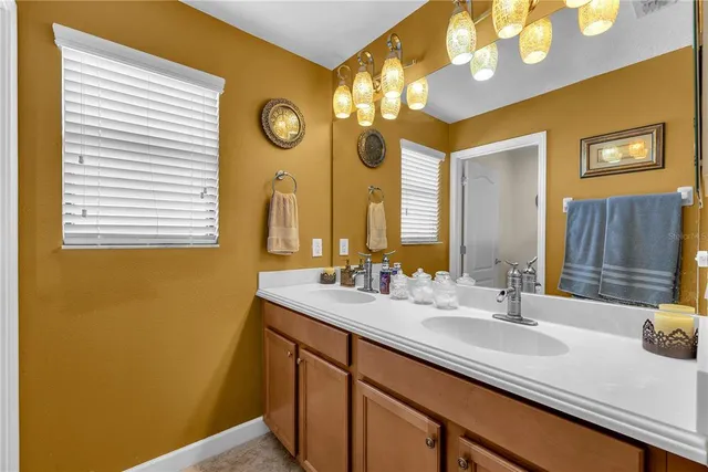 $719,900 | 20006 Satin Leaf Avenue, Tampa, FL 33647