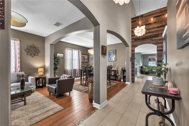 $719,900 | 20006 Satin Leaf Avenue, Tampa, FL 33647