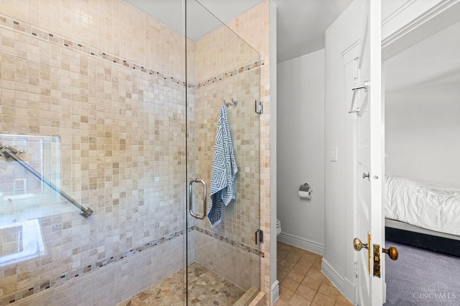 2138 Madison Road, Unit N Cincinnati, OH 45208 - Photo 28 of 34