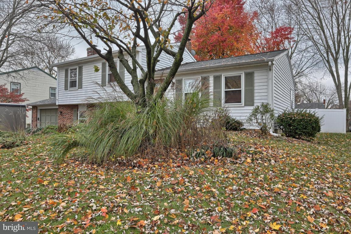 472 Longmeadow Road Lancaster, PA 17601 - Photo 2 of 33 Gallery Image 2