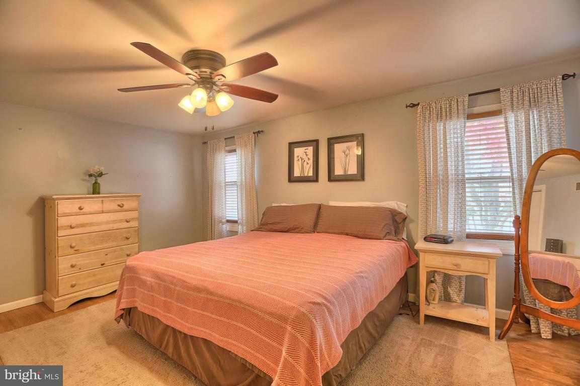 472 Longmeadow Road Lancaster, PA 17601 - Photo 15 of 33 Gallery Image 15
