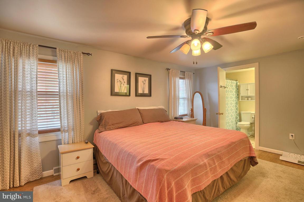 472 Longmeadow Road Lancaster, PA 17601 - Photo 16 of 33 Gallery Image 16