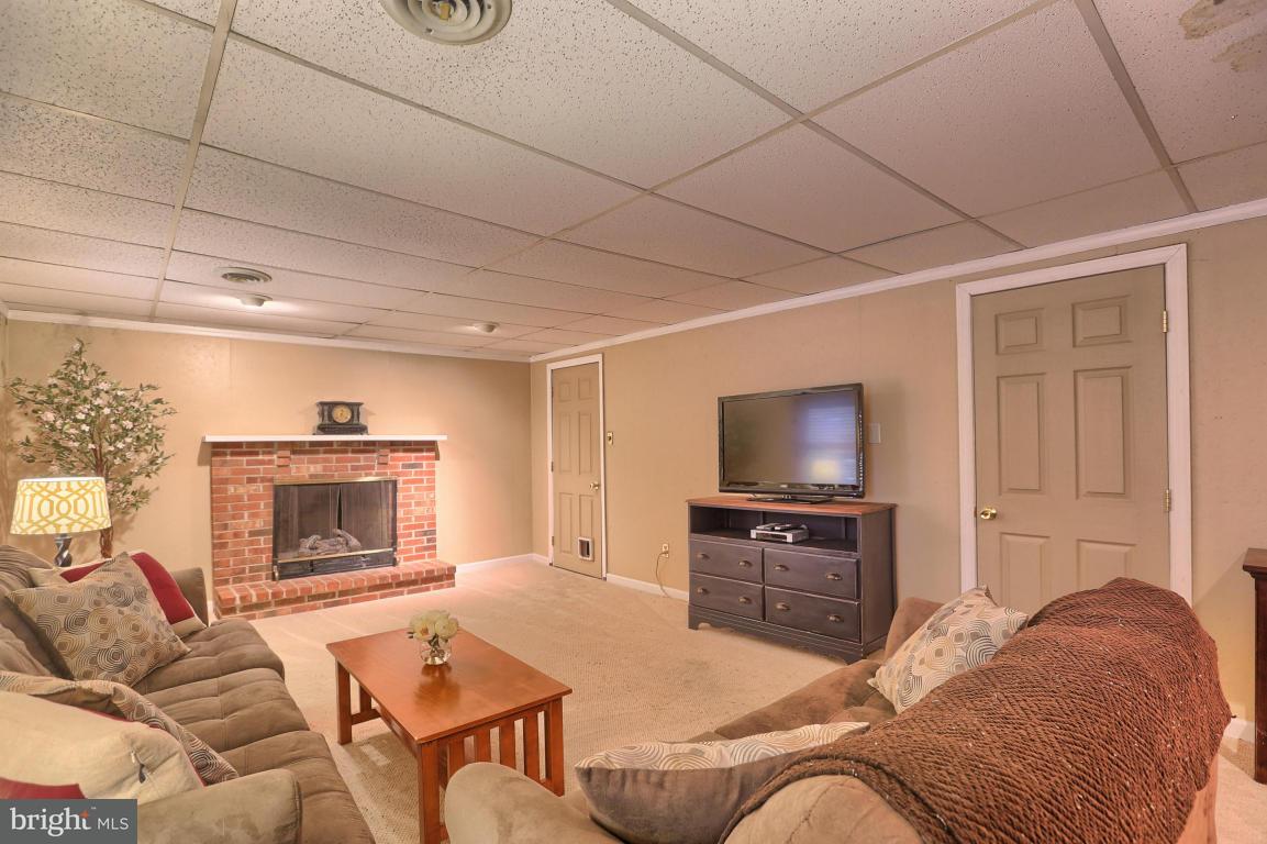 472 Longmeadow Road Lancaster, PA 17601 - Photo 23 of 33 Gallery Image 23