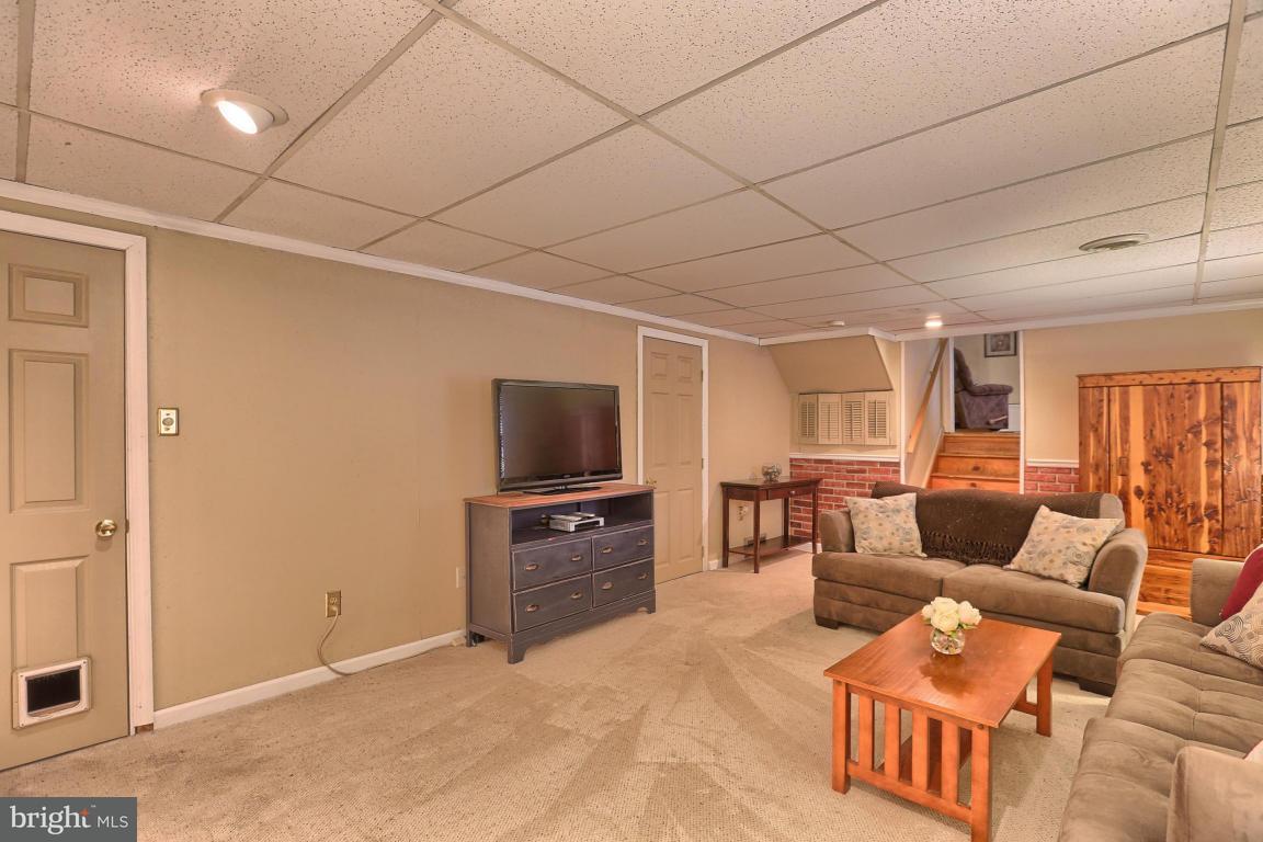 472 Longmeadow Road Lancaster, PA 17601 - Photo 24 of 33 Gallery Image 24
