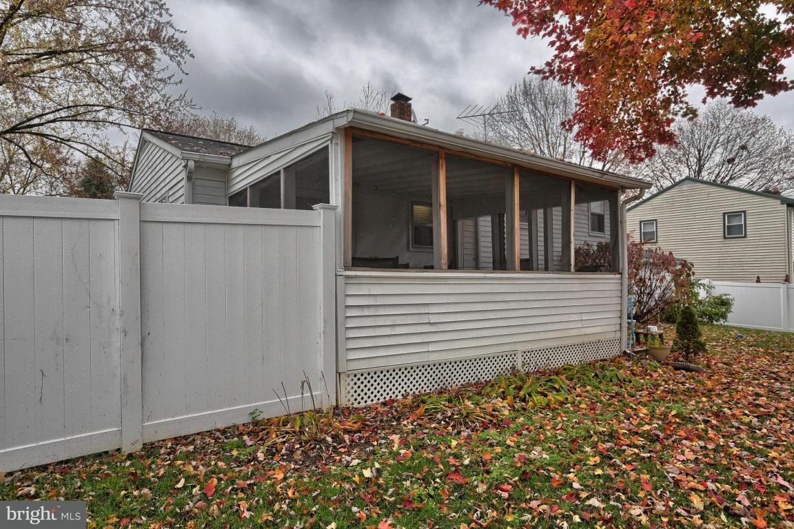 472 Longmeadow Road Lancaster, PA 17601 - Photo 28 of 33 Gallery Image 28