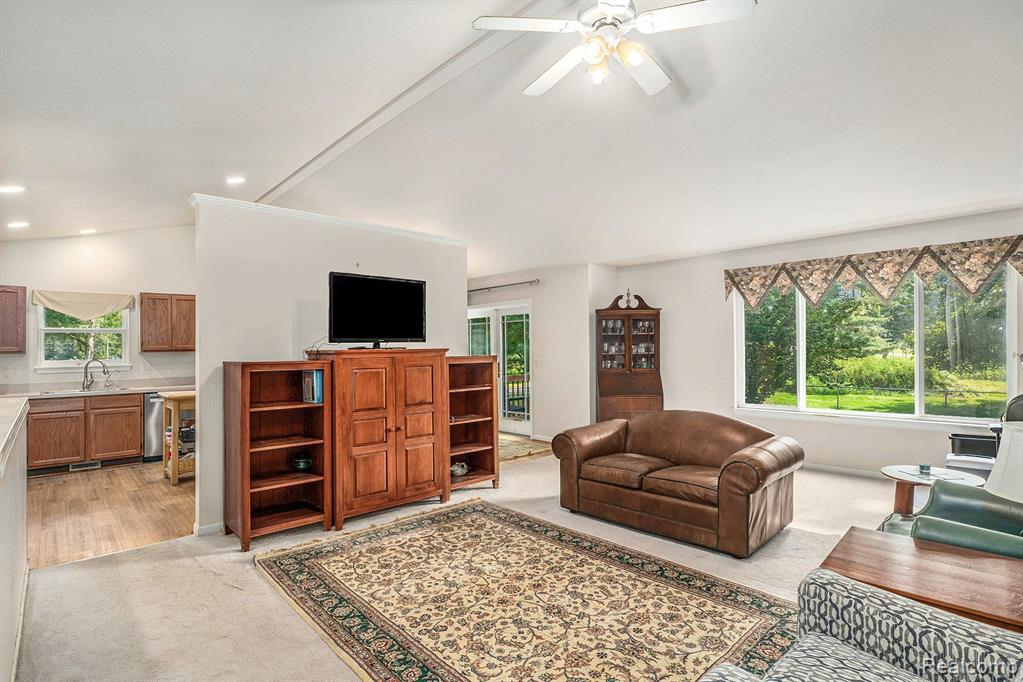 1604 Fish Lake Road Lapeer, MI 48446 - Photo 8 of 18