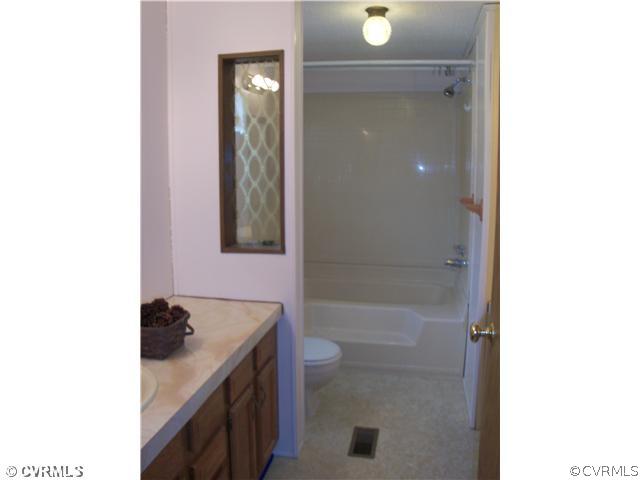 10306 Williamsville Road Hanover, VA 23069 - Photo 10 of 11 Master Bath