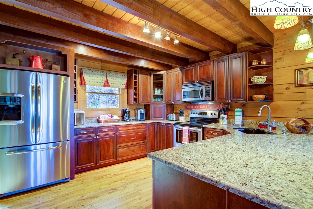 186 Riversound Drive Banner Elk, NC 28604 - Photo 22 of 45