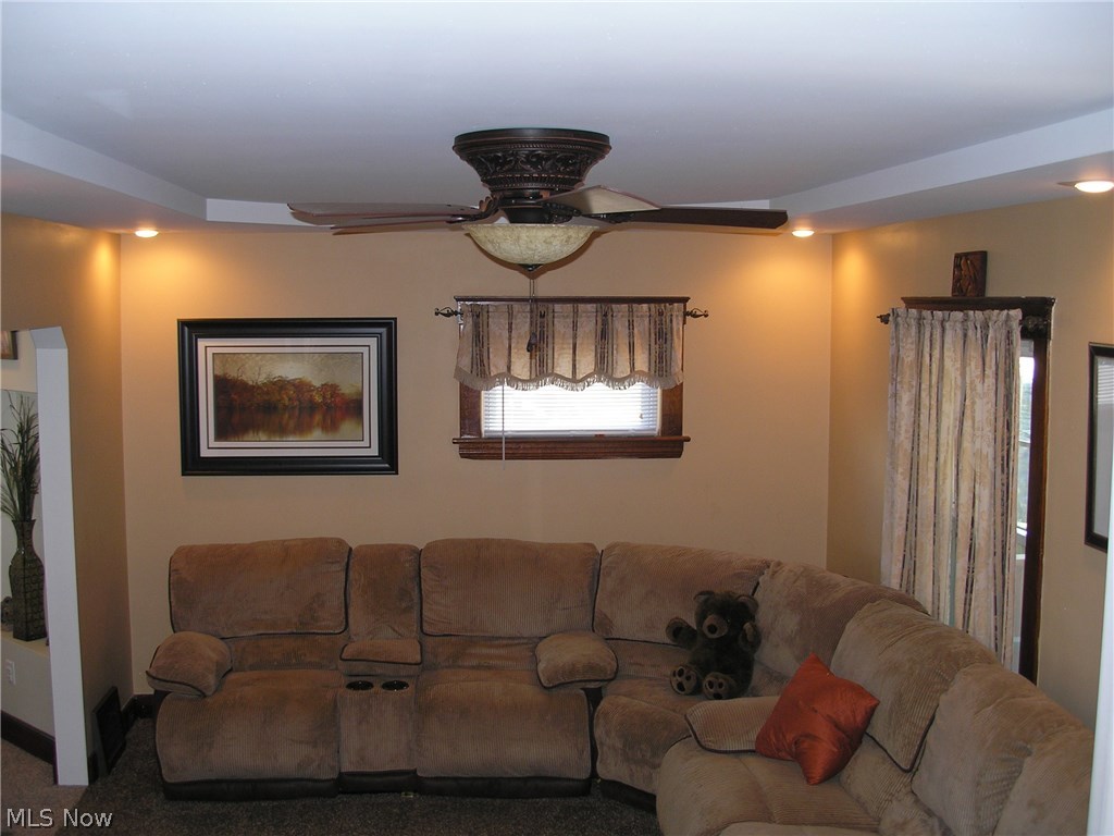 938 West Schaaf Road Cleveland, OH 44109 - Photo 22 of 28 Gallery Image 22