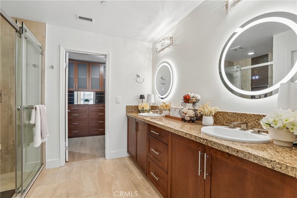 617 Rockefeller Irvine, CA 92612 - Photo 11 of 28 Gallery Image 11