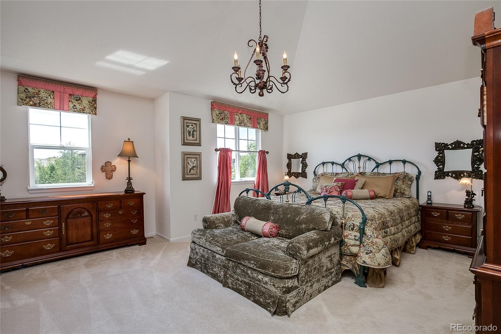 4381 Ivycrest Point Highlands Ranch, CO 80130 - Photo 18 of 35 Gallery Image 18