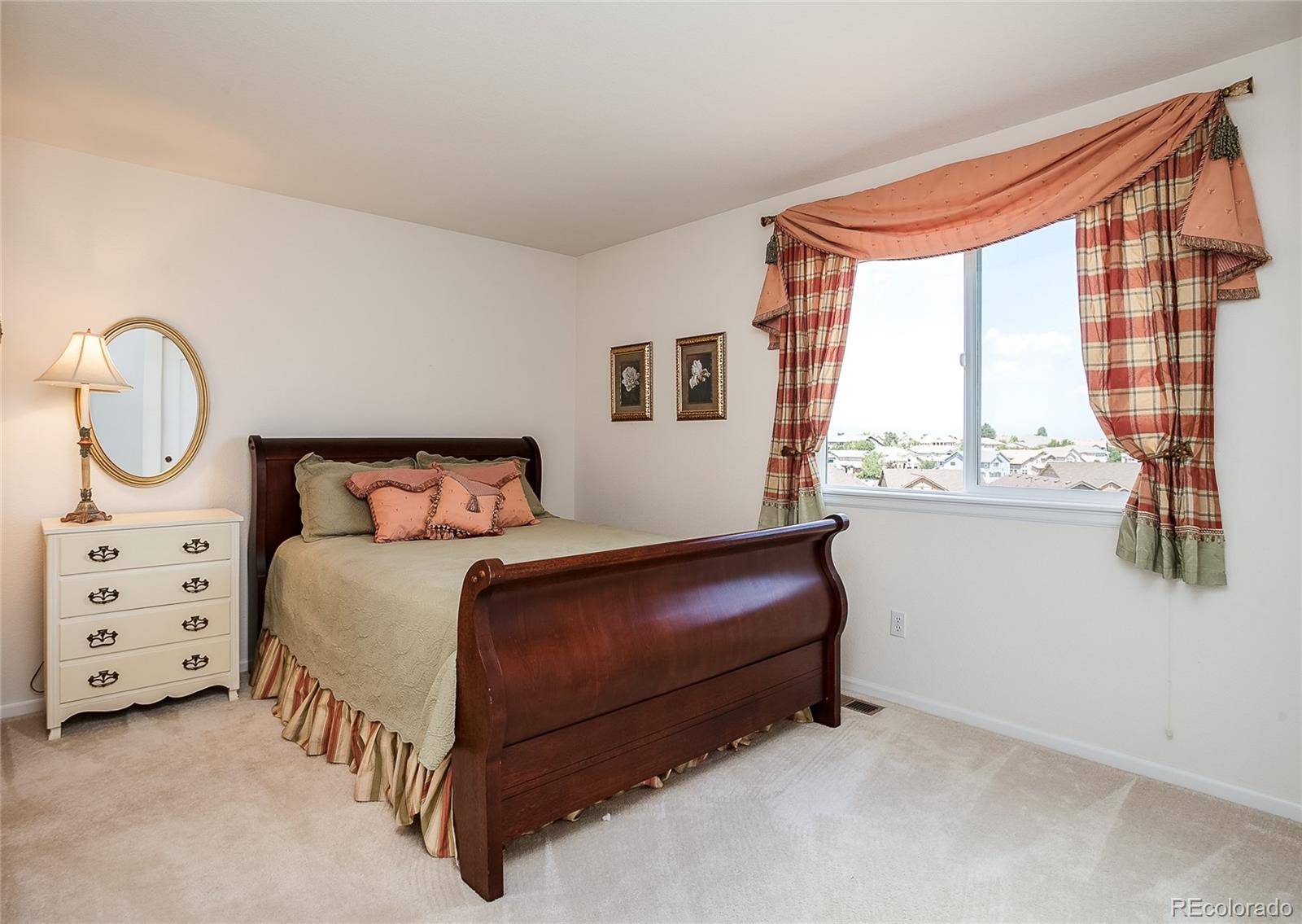 4381 Ivycrest Point Highlands Ranch, CO 80130 - Photo 23 of 35 Gallery Image 23