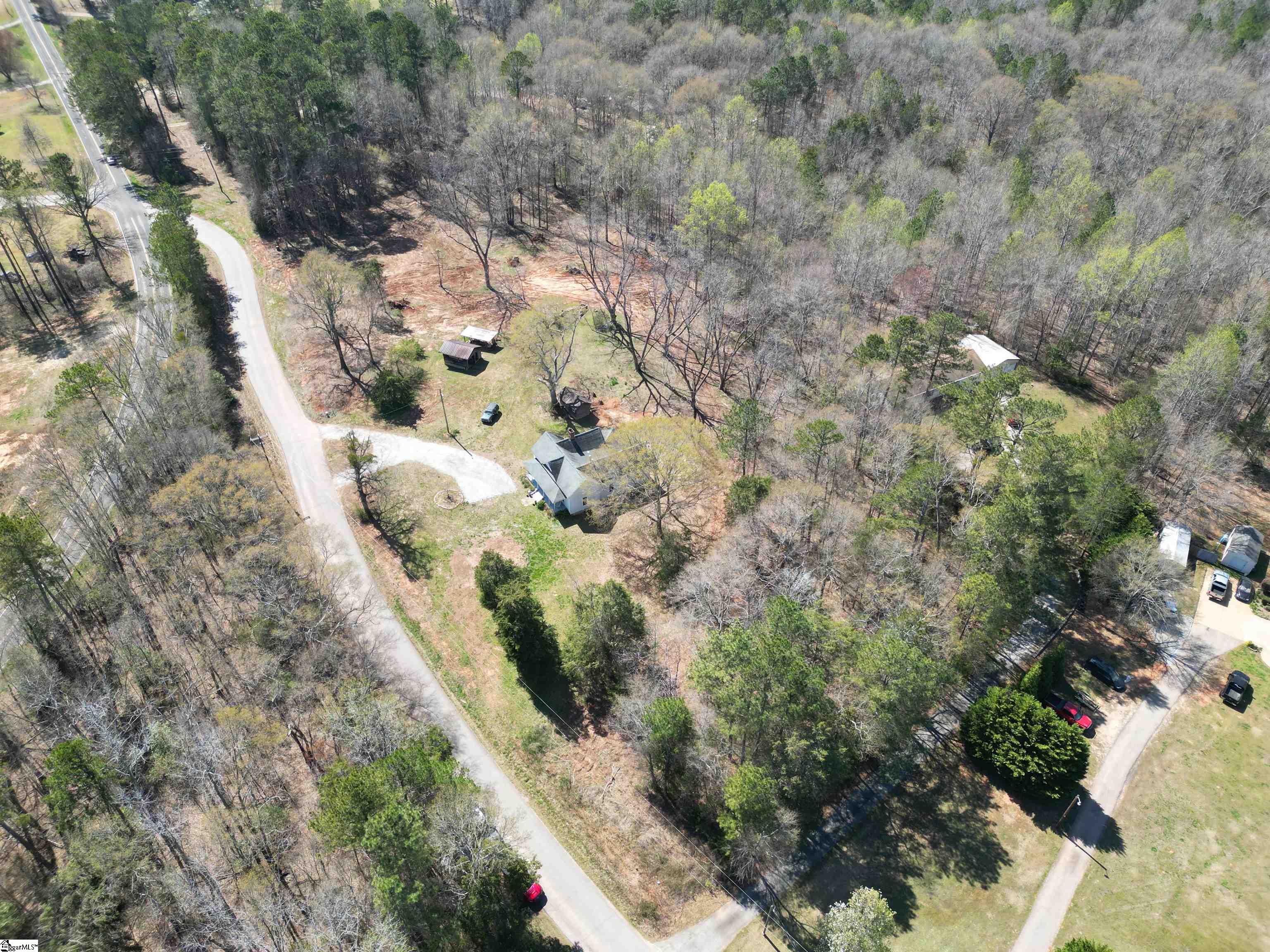 85 B Cooks Bridge Road Fountain Inn, SC 29644 - Photo 5 of 10