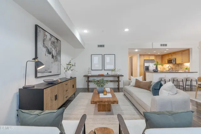 $899,000 | 931 East Walnut Street, Unit 508, Pasadena, CA 91106