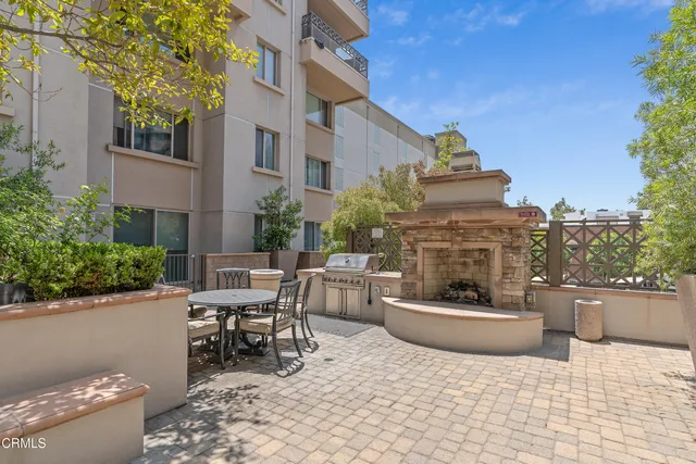 $899,000 | 931 East Walnut Street, Unit 508, Pasadena, CA 91106