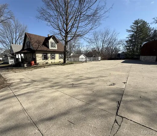 $119,000 | 418 North 7th Street, Vandalia, IL 62471