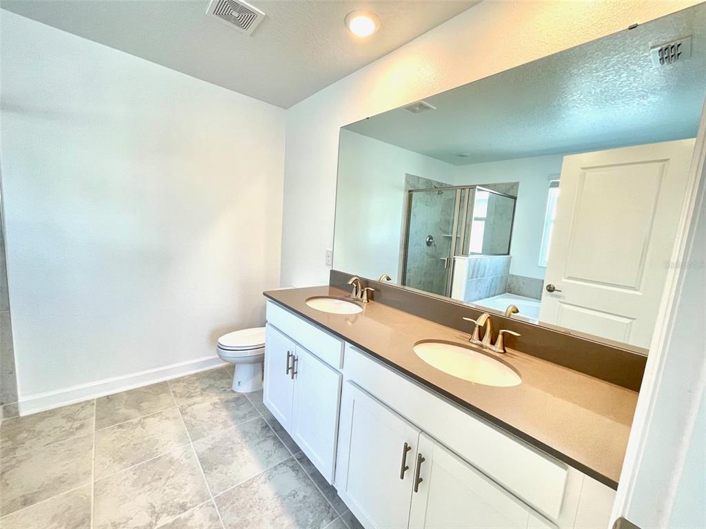 9929 Introduction Way Orlando, FL 32832 - Photo 15 of 20