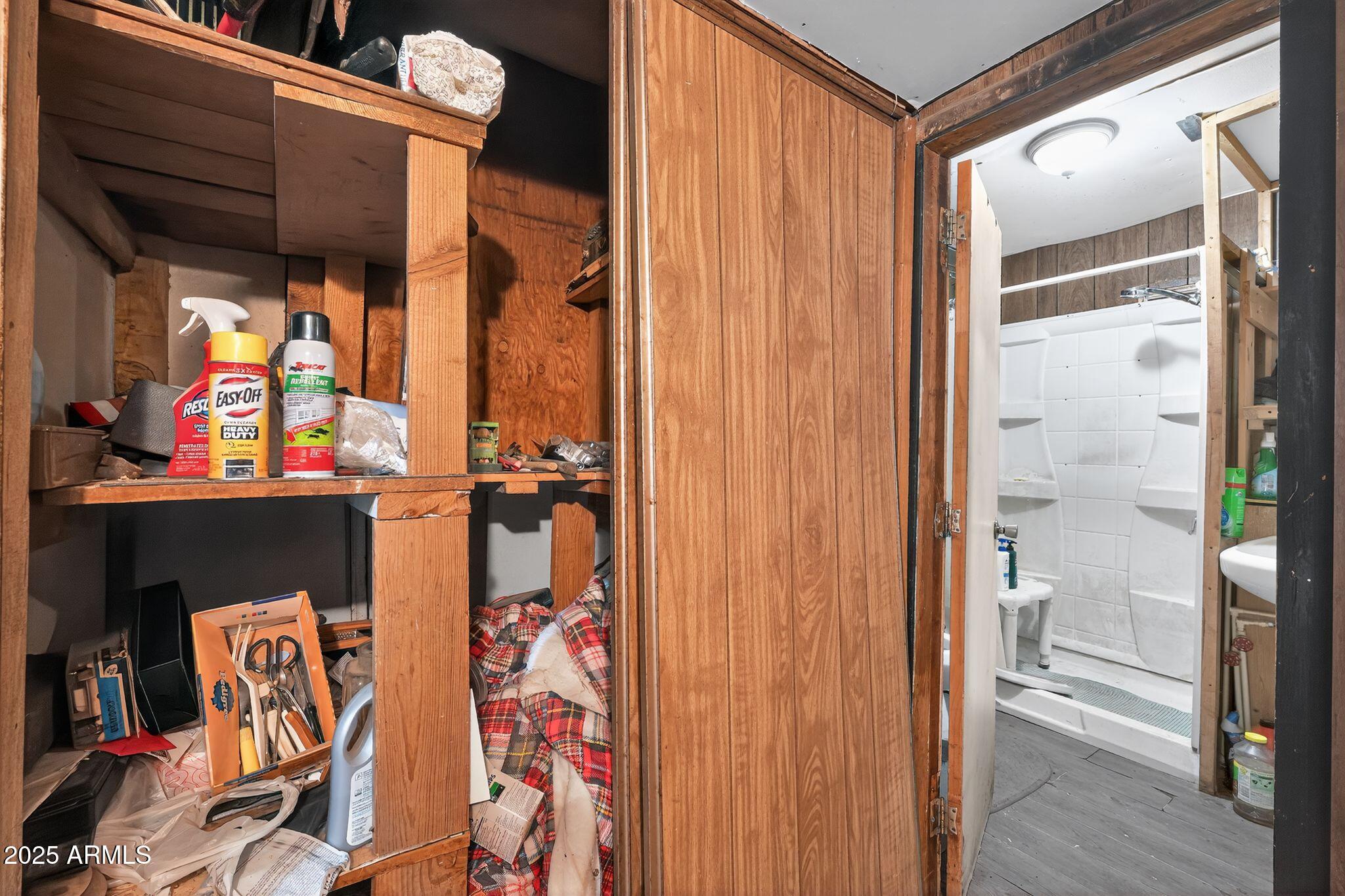 198 Randall Avenue Winkelman, AZ 85192 - Photo 23 of 30 a view of storage and utility room