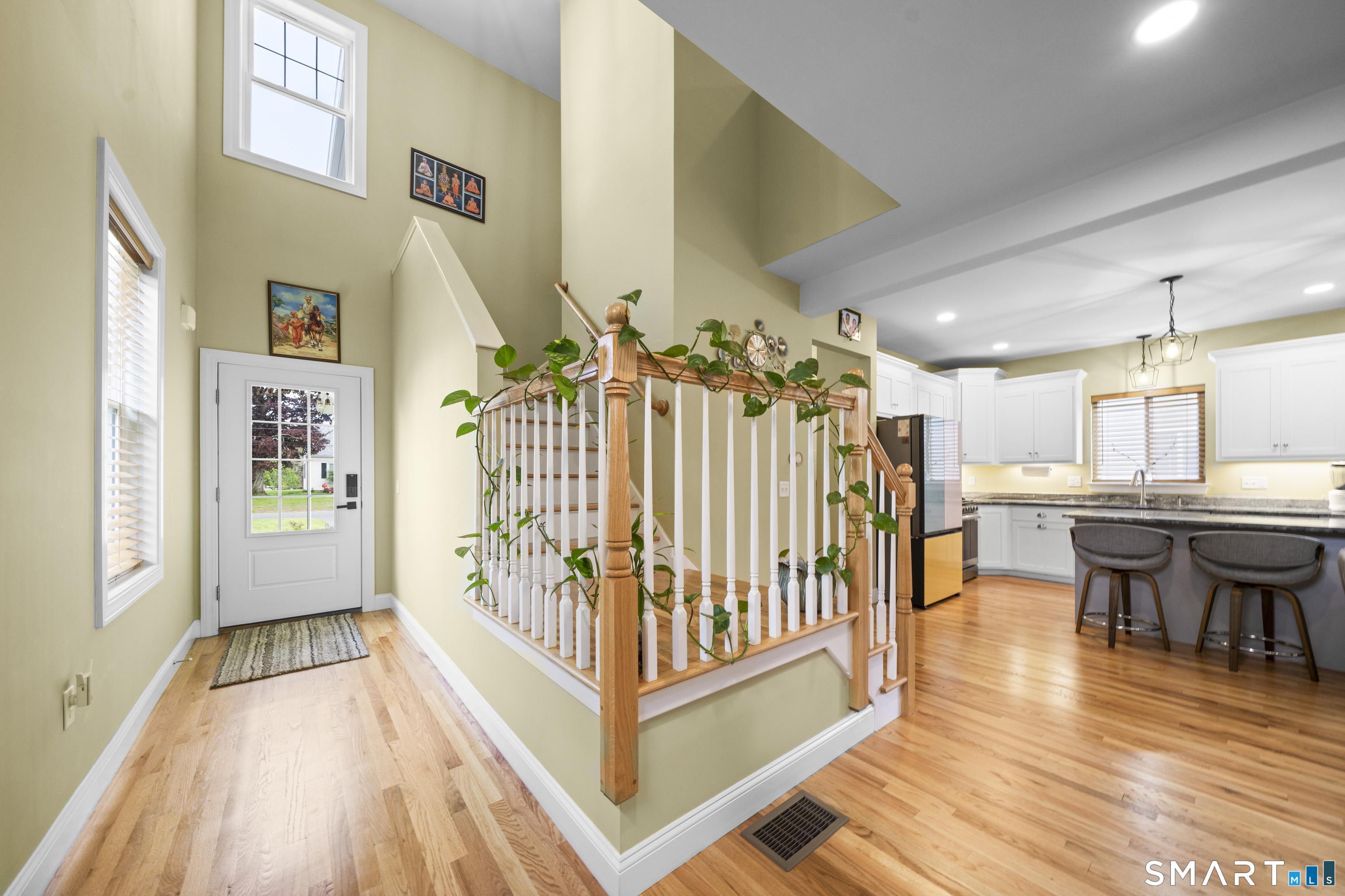 15 3rd Street Windsor Locks, CT 06096 - Photo 3 of 30