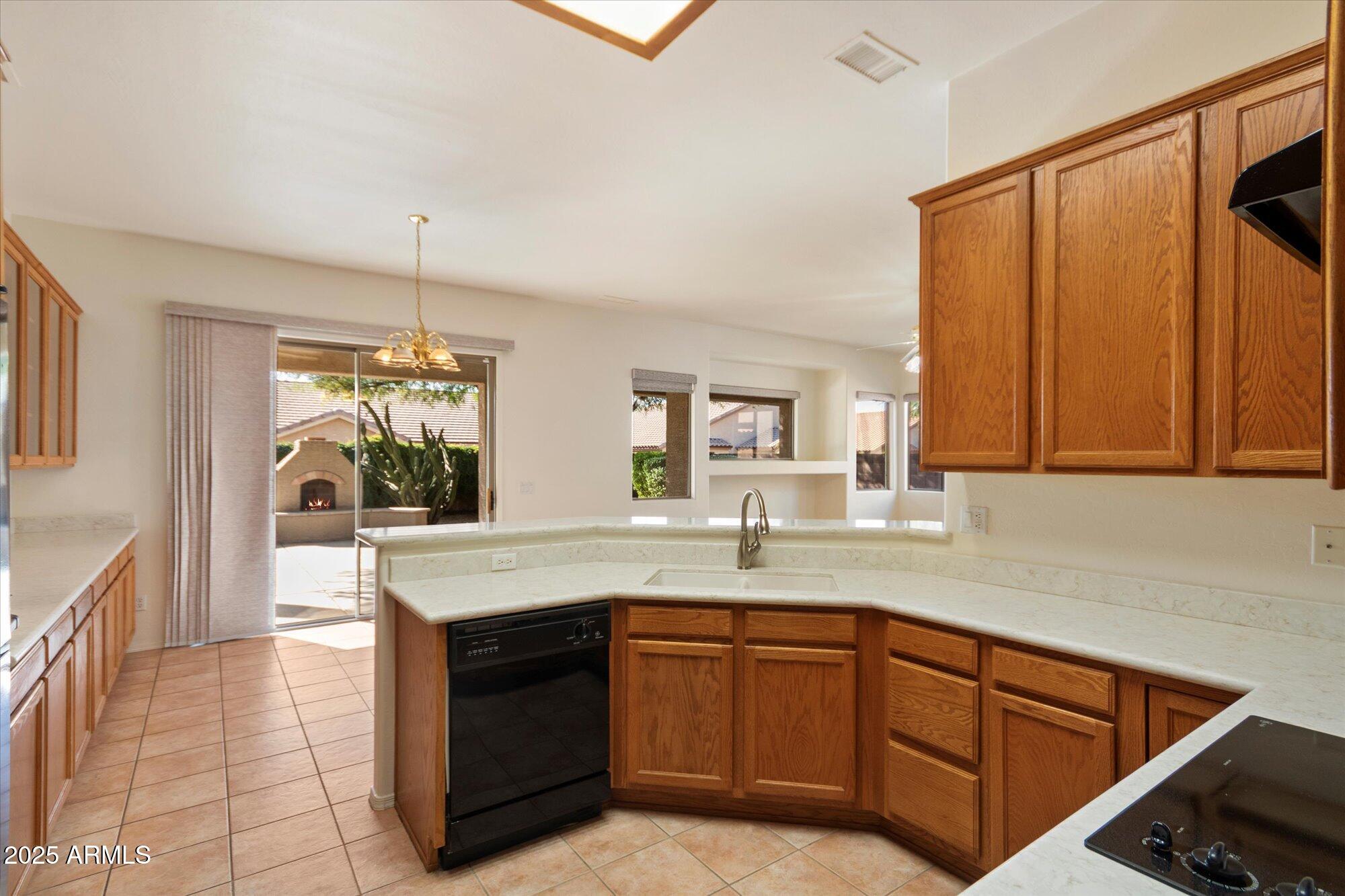 4825 East Kirkland Road Phoenix, AZ 85054 - Photo 11 of 30 Kitchen