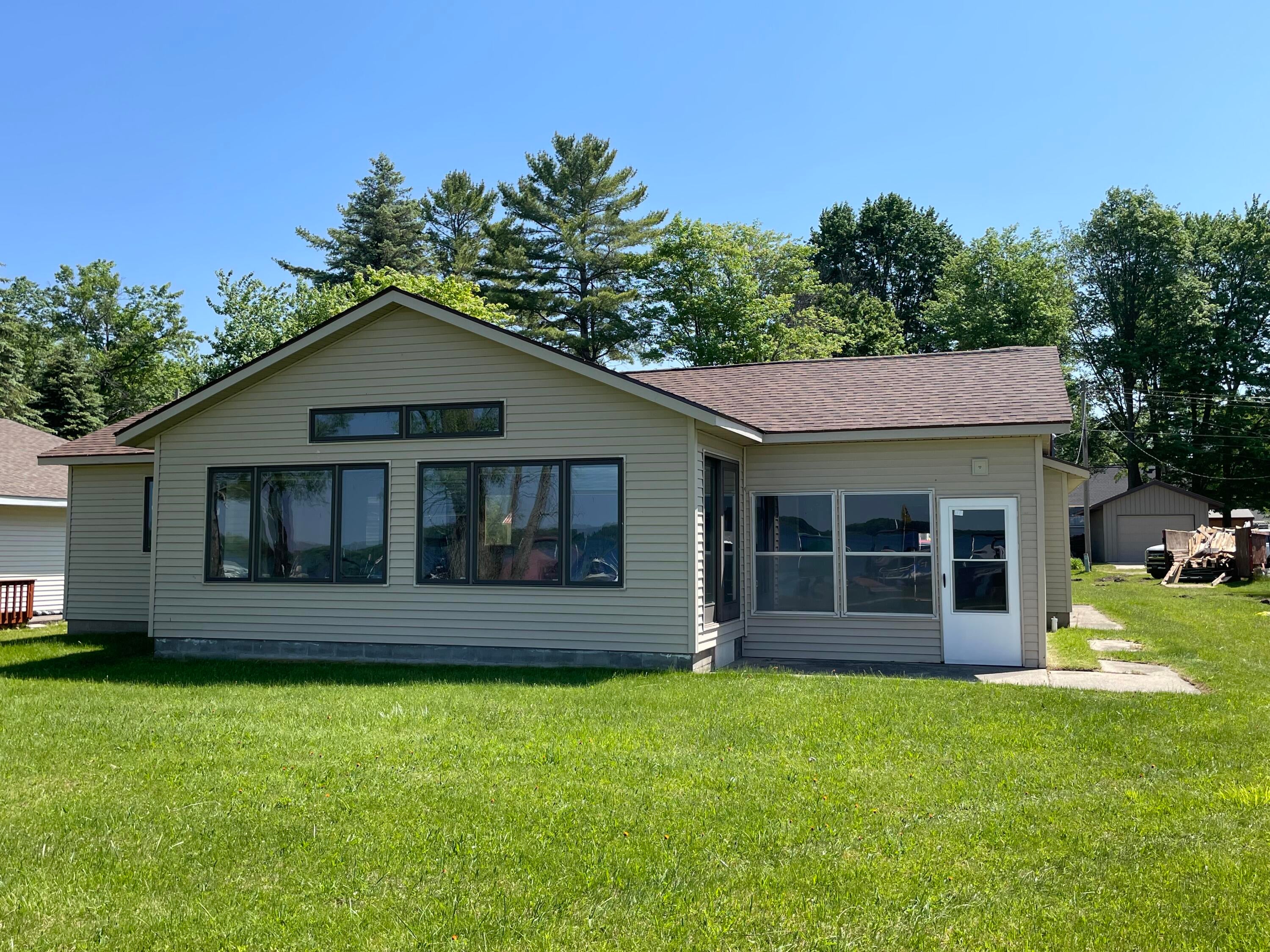 9410 A Washington Road St. Helen, MI 48656 - Photo 1 of 26 Gallery Image 1
