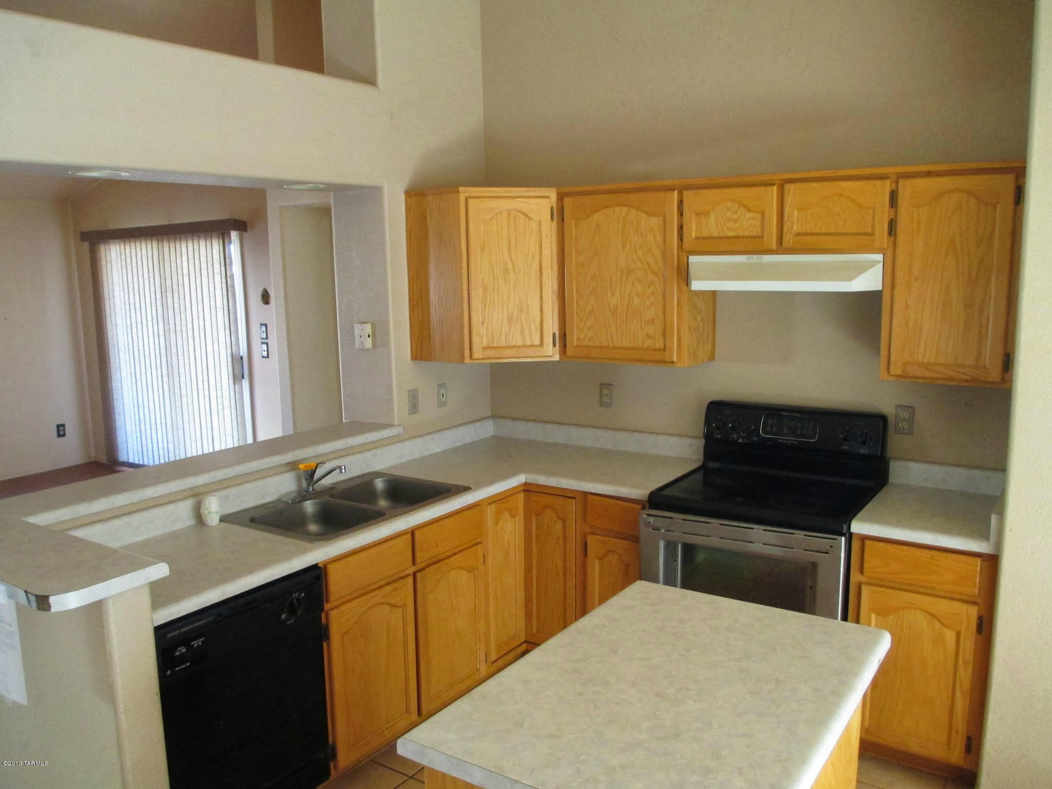 2116 Jacana Loop Tucson, AZ 85745 - Photo 13 of 35