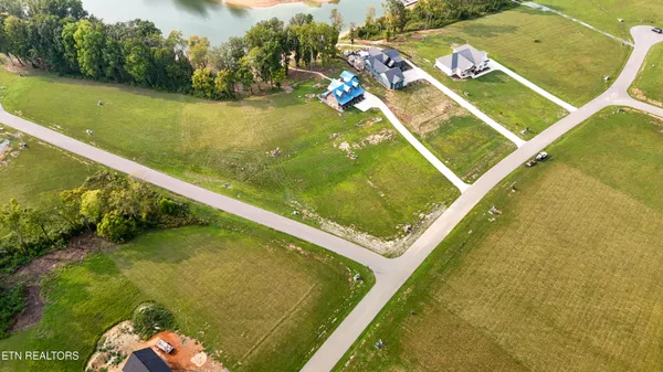 $325,000 | Lot 38 English Mountain Pointe Point, White Pine, TN 37890