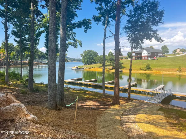 $325,000 | Lot 38 English Mountain Pointe Point, White Pine, TN 37890