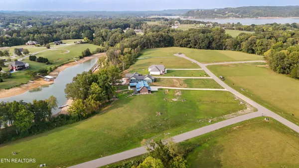 $325,000 | Lot 38 English Mountain Pointe Point, White Pine, TN 37890
