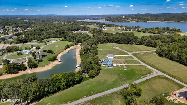 $325,000 | Lot 38 English Mountain Pointe Point, White Pine, TN 37890