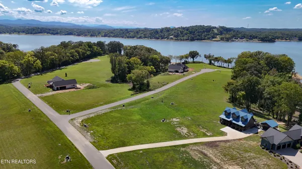 $325,000 | Lot 38 English Mountain Pointe Point, White Pine, TN 37890