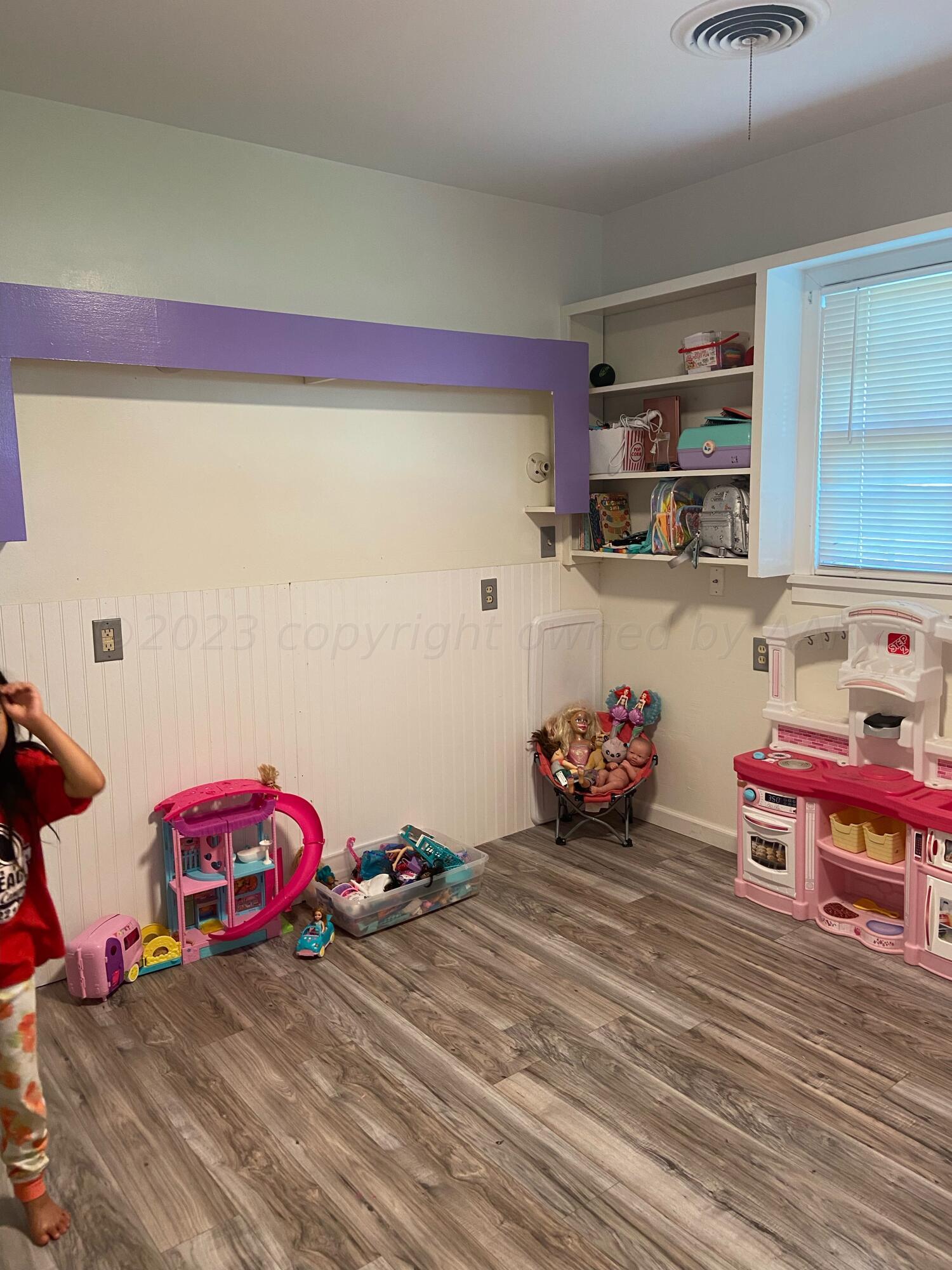 720 Santa Fe Avenue Channing, TX 79018 - Photo 13 of 23