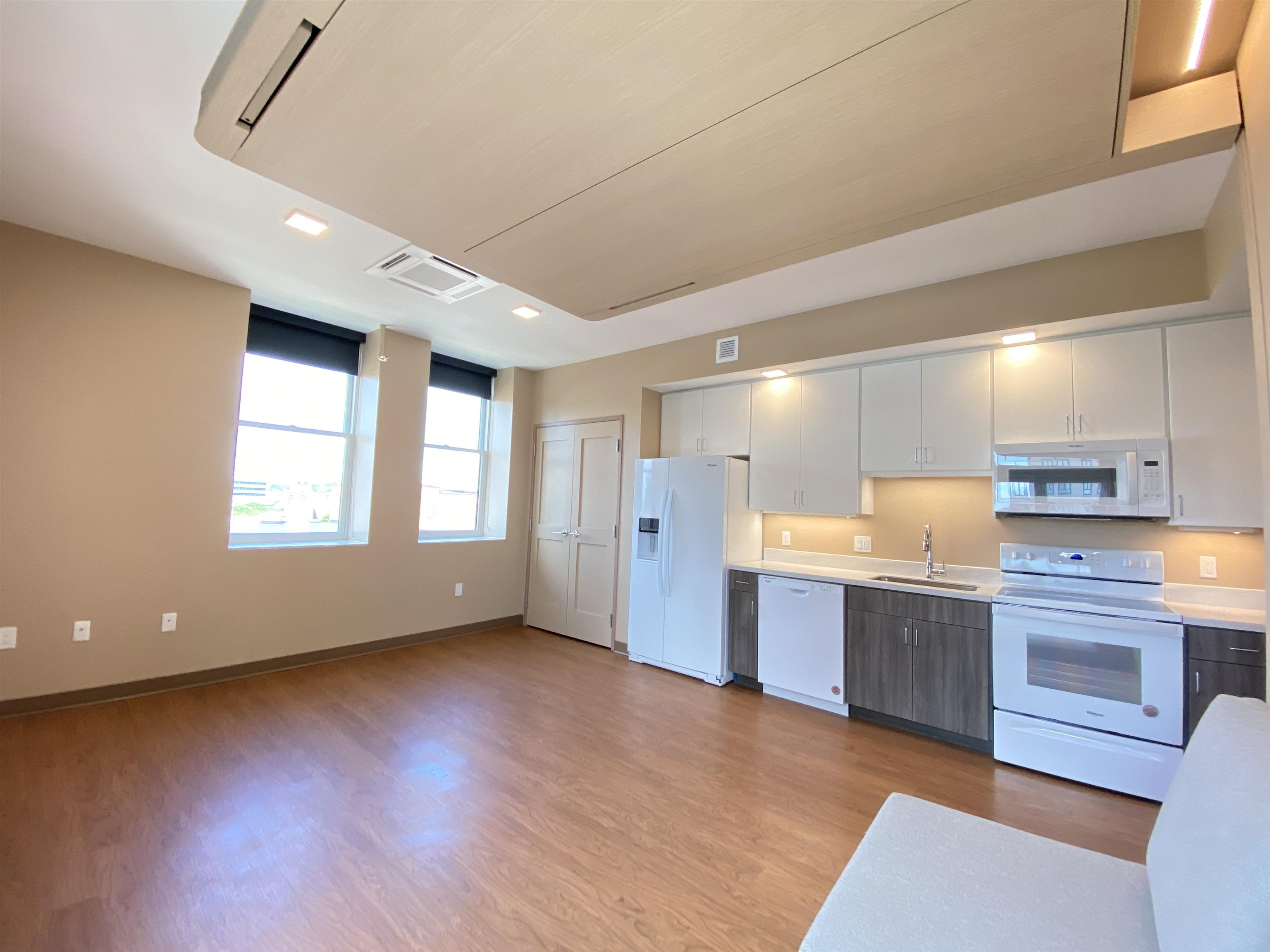 83 Hanover Street, Unit 509 Manchester, NH 03101 - Photo 21 of 53