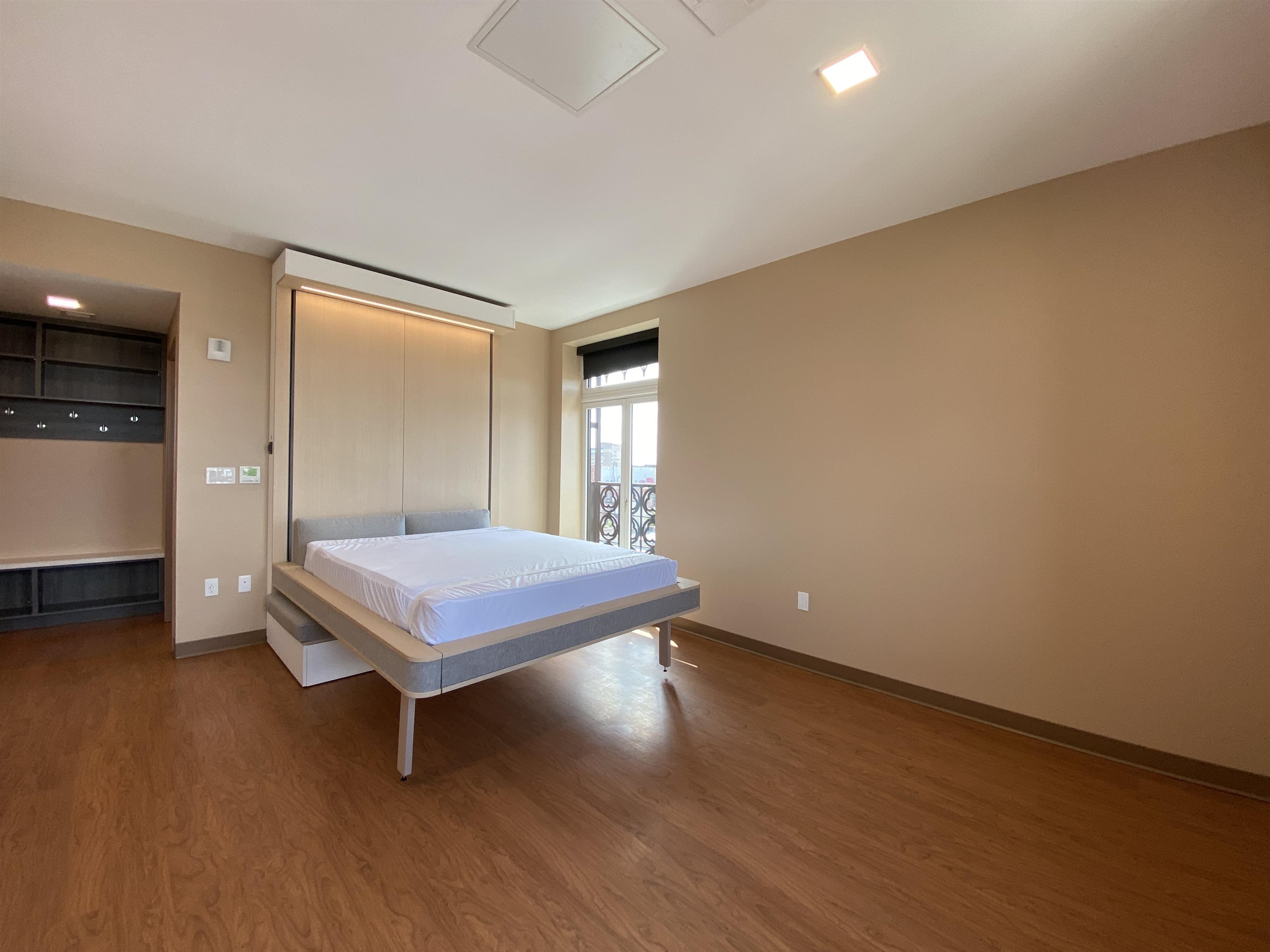 83 Hanover Street, Unit 509 Manchester, NH 03101 - Photo 25 of 53